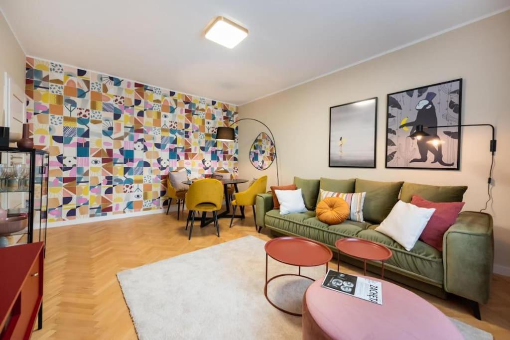 Eclectic City Apartment Near Old Town Warszawa Eksteriør bilde